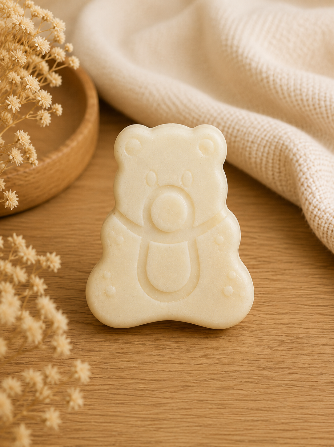 SAVON DE BÉBÉ AU LAIT D'AMANDE